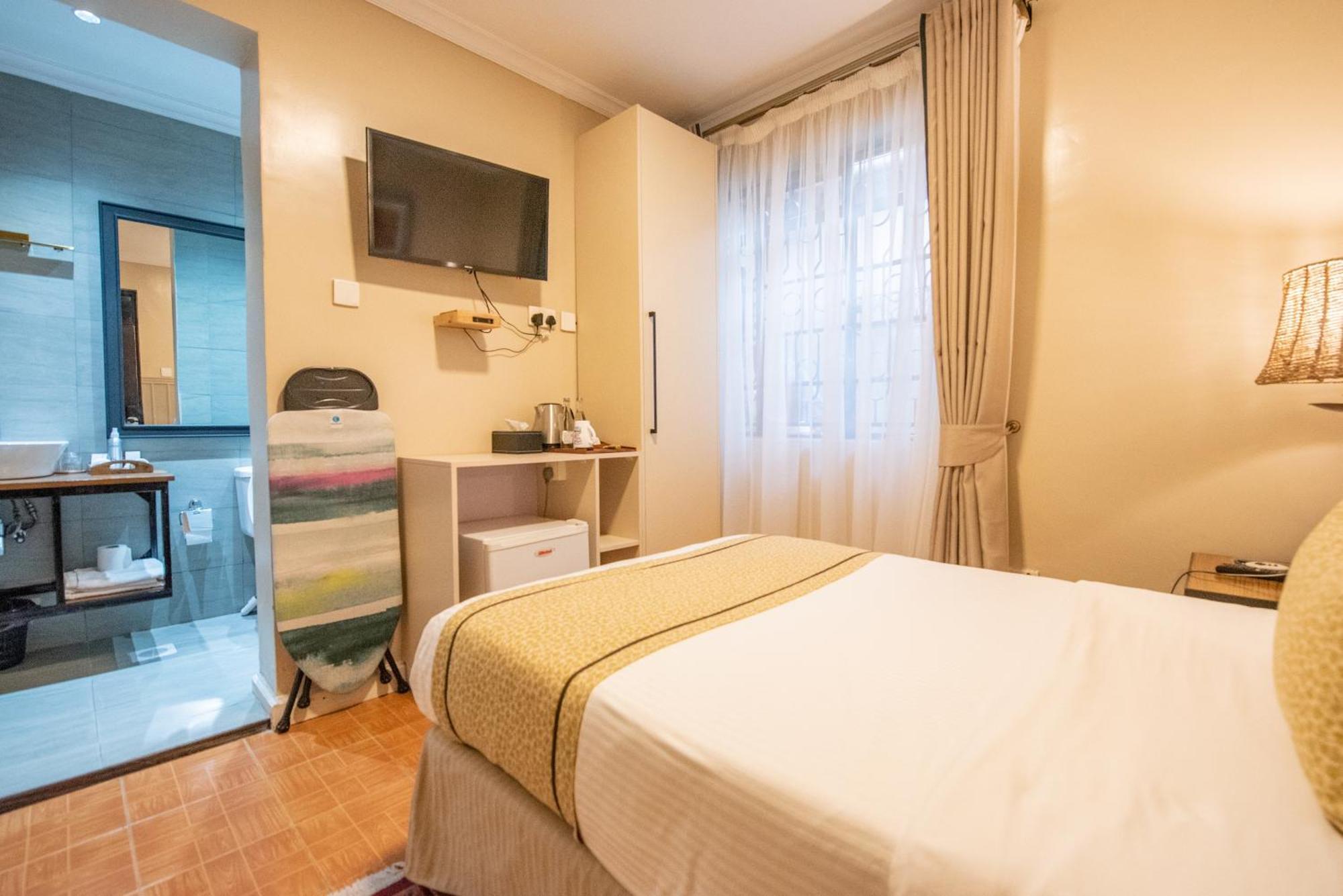Cozy Stead Hotel Nairobi Bagian luar foto
