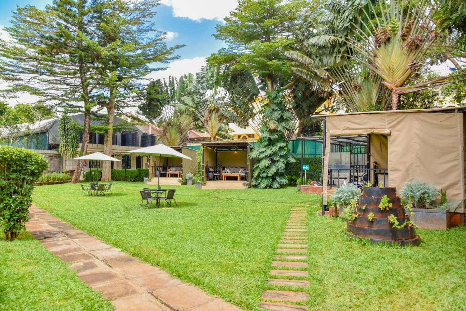 Cozy Stead Hotel Nairobi Bagian luar foto
