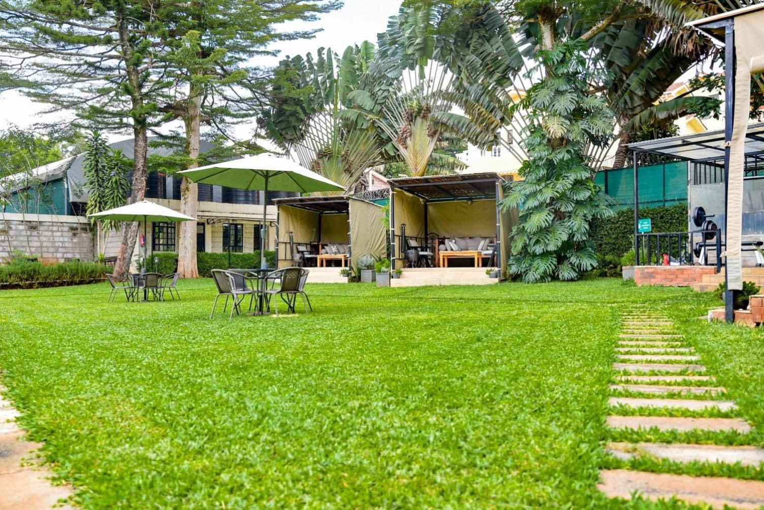 Cozy Stead Hotel Nairobi Bagian luar foto